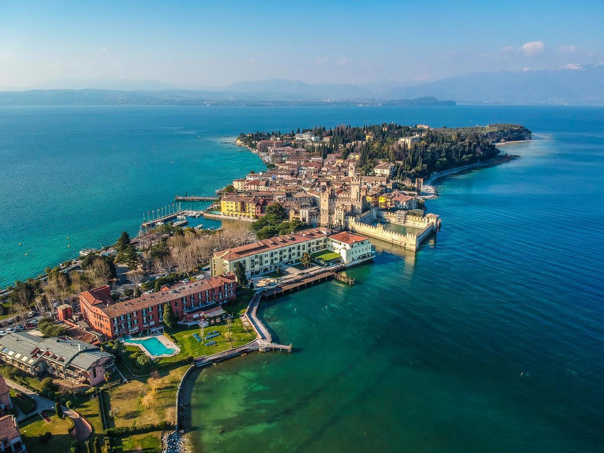 Barcone 1 Apartment Sirmione Bagian luar foto