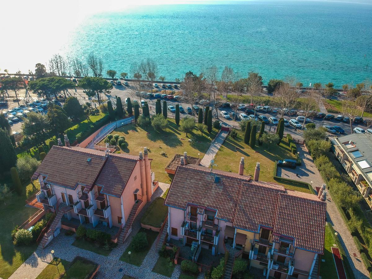 Barcone 1 Apartment Sirmione Bagian luar foto